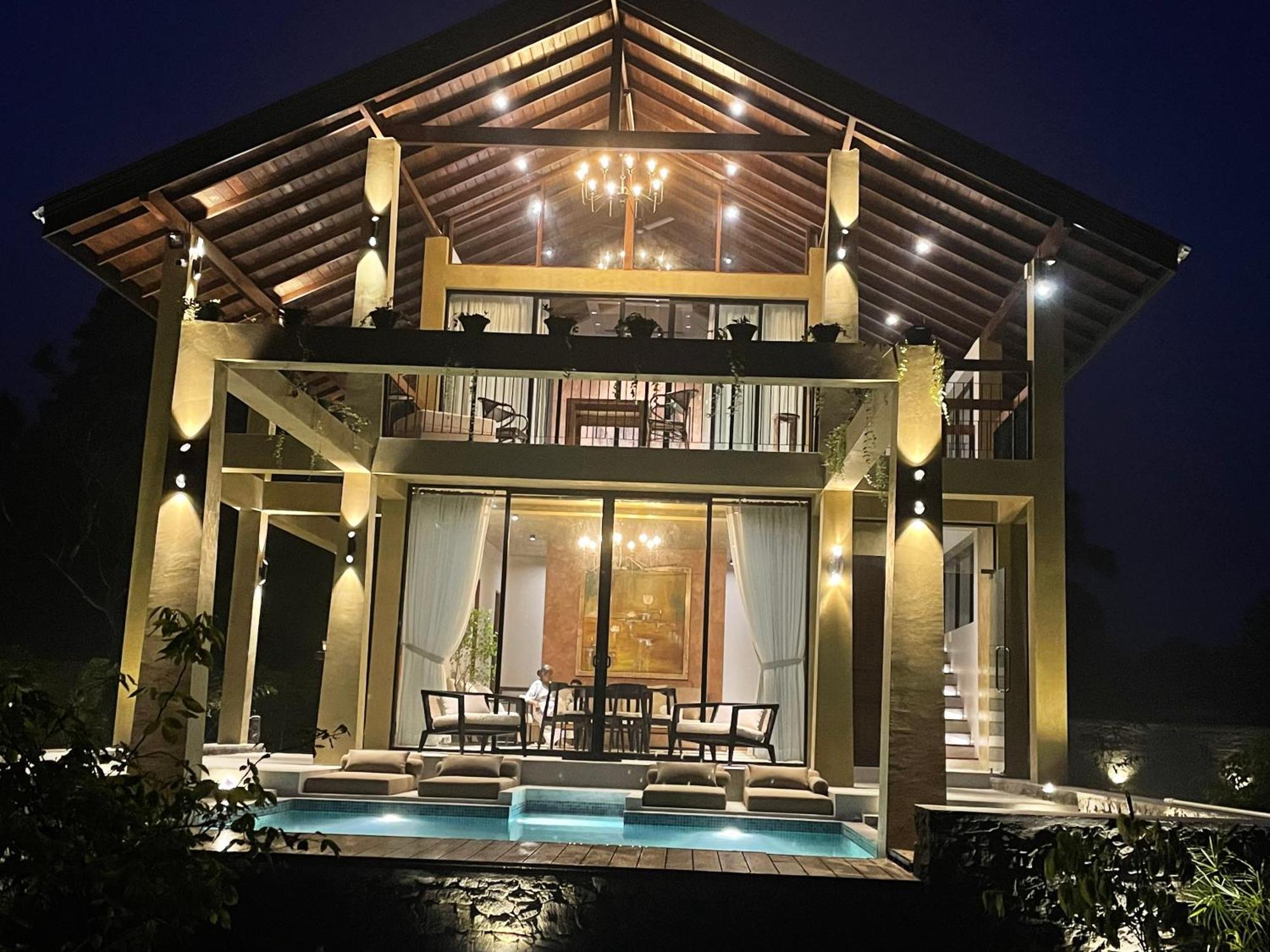 The Villa Lakeshore Anuradhapura Kültér fotó